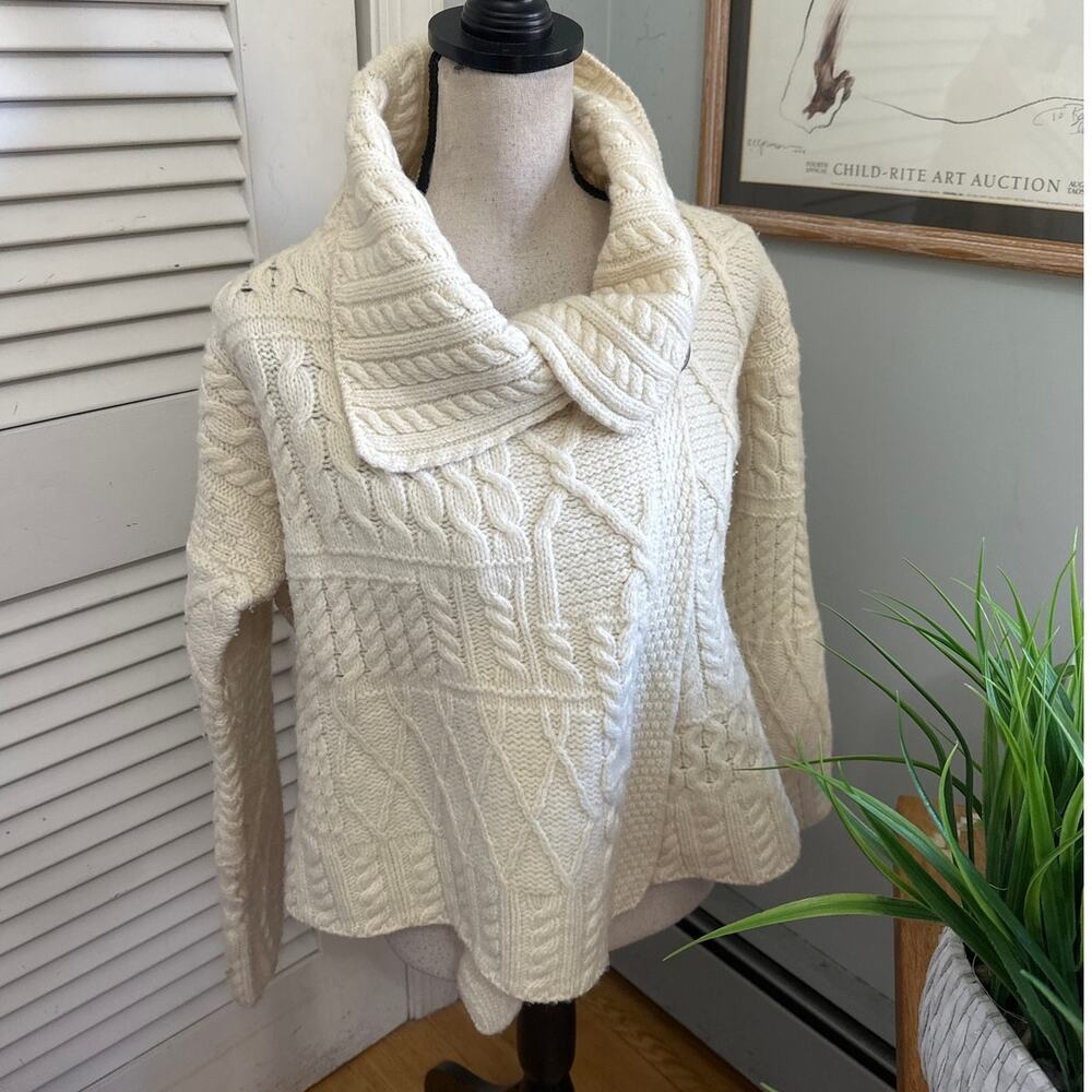 Blarney Woolen Mills Sweater Womens Medium Cream Irish Wool Asymmetric Cardigan